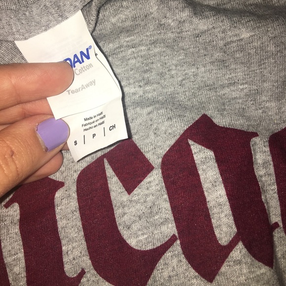 University of Chicago Gray Short- Sleeved T-Shirt - Picture 5 of 5